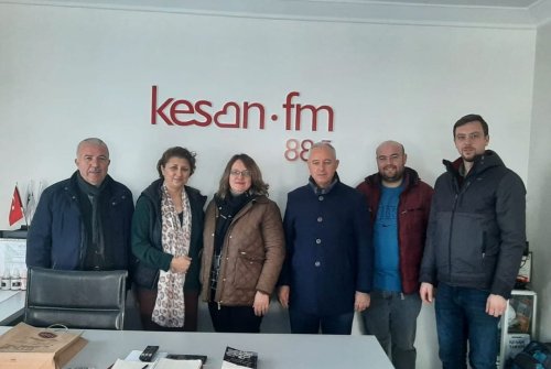 Sevgi̇ni̇n Ve Güzelli̇ği̇n Sesi̇ Olan Keşan Fm Ai̇lesi̇ni̇ Zi̇yaret Etti̇k